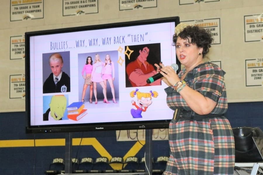 Anti-bullying assembly at Colleyville’s Heritage Middle School emphasizes kindness