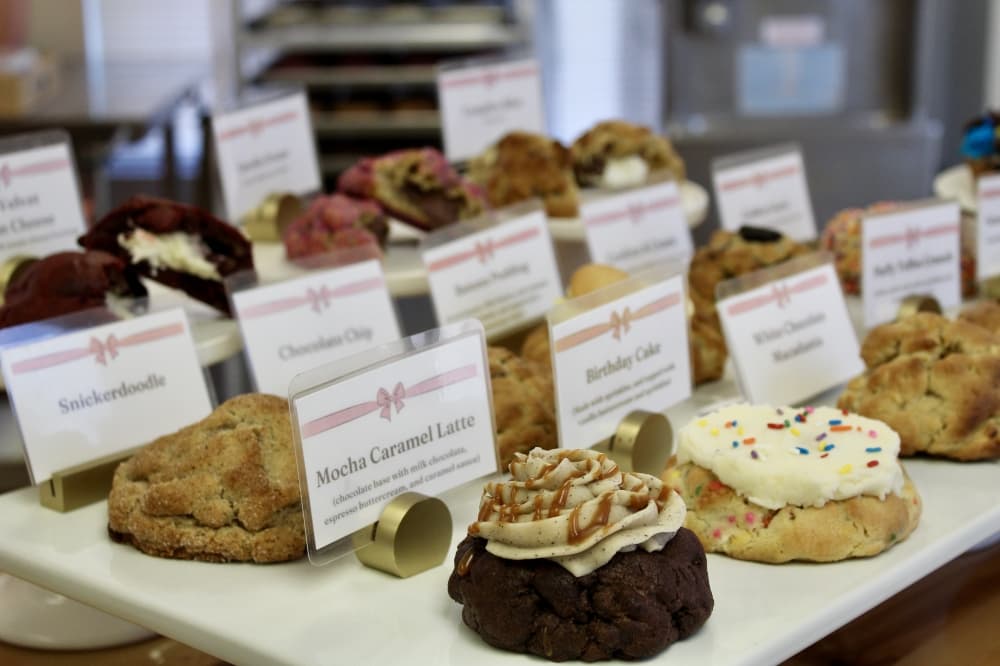 Cookies displayed with labels
