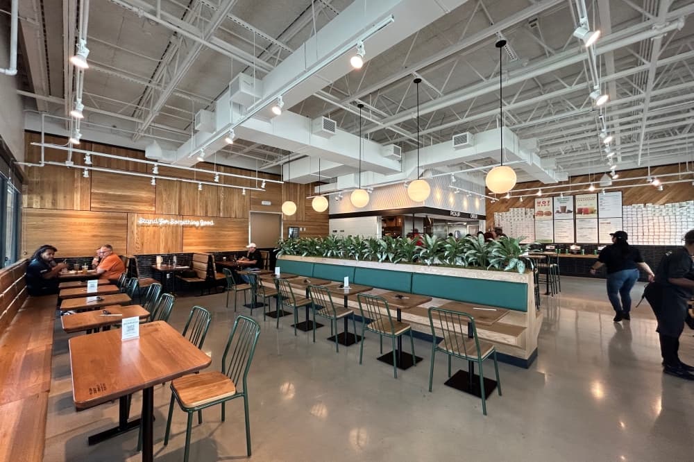 1st Central Texas drive-thru Shake Shack location to open to public Oct. 3 in Round Rock