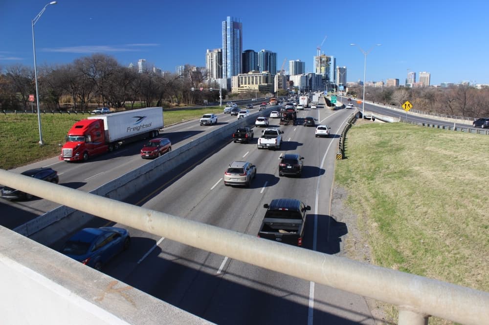 Austin committee presses TxDOT on local enhancements, environmental effects of I-35 expansion