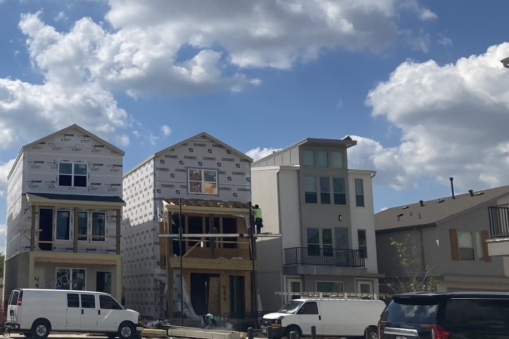 See recent residential real estate data in The Woodlands area for September