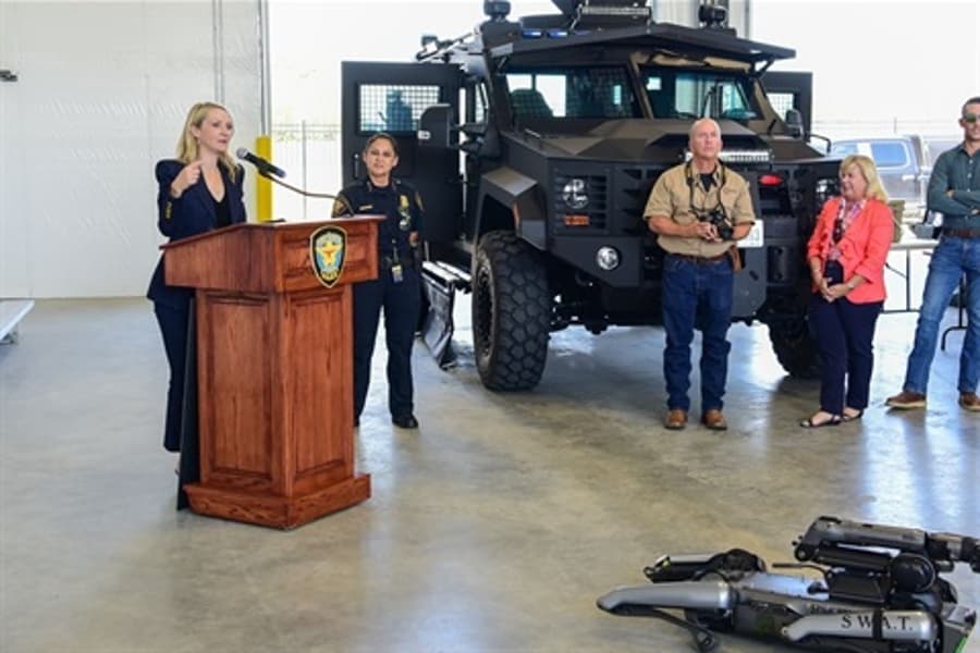 Fort Worth police holds grand opening of new vehicle storage facility