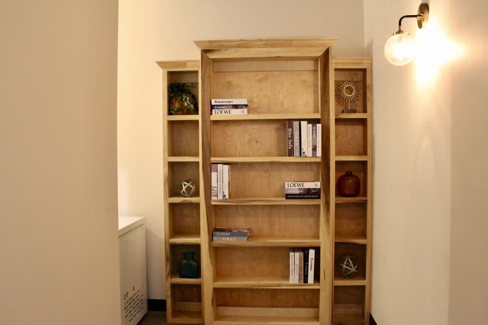 Bookshelf
