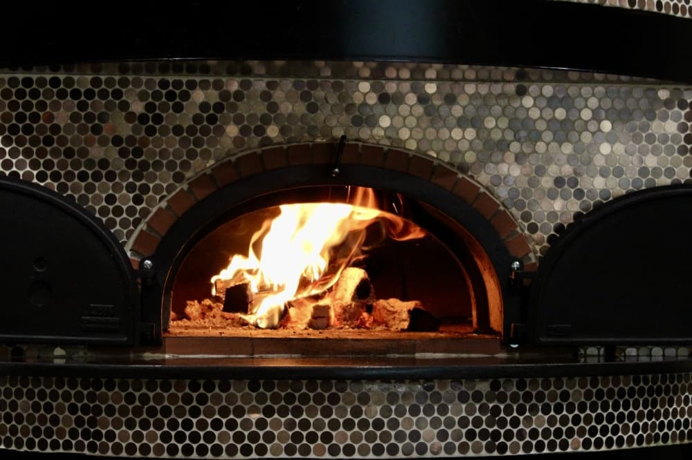 Wood-fired oven