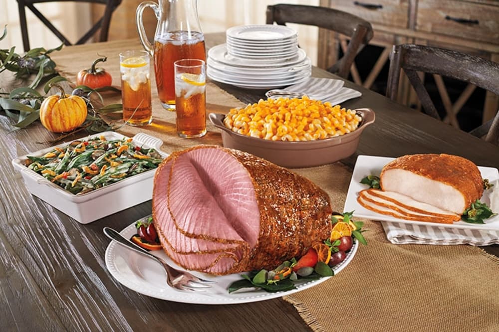 HoneyBaked Ham reopens after remodeling in New Braunfels