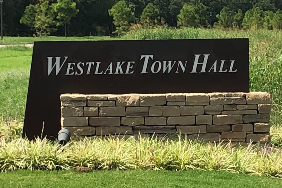 Westlake council discusses Entrada development