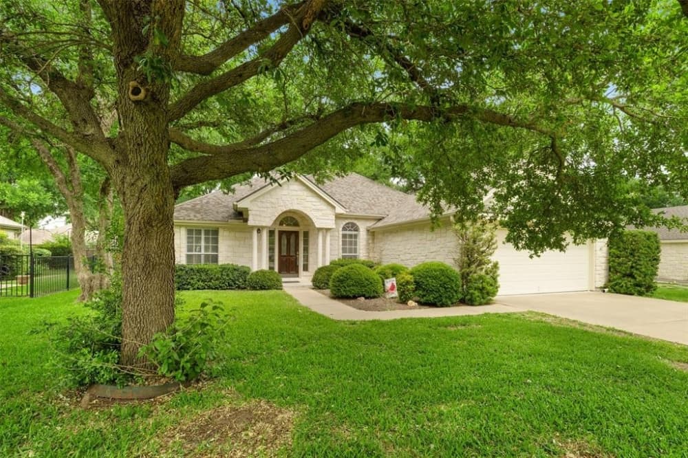 Georgetown home sales, median prices were mixed in September