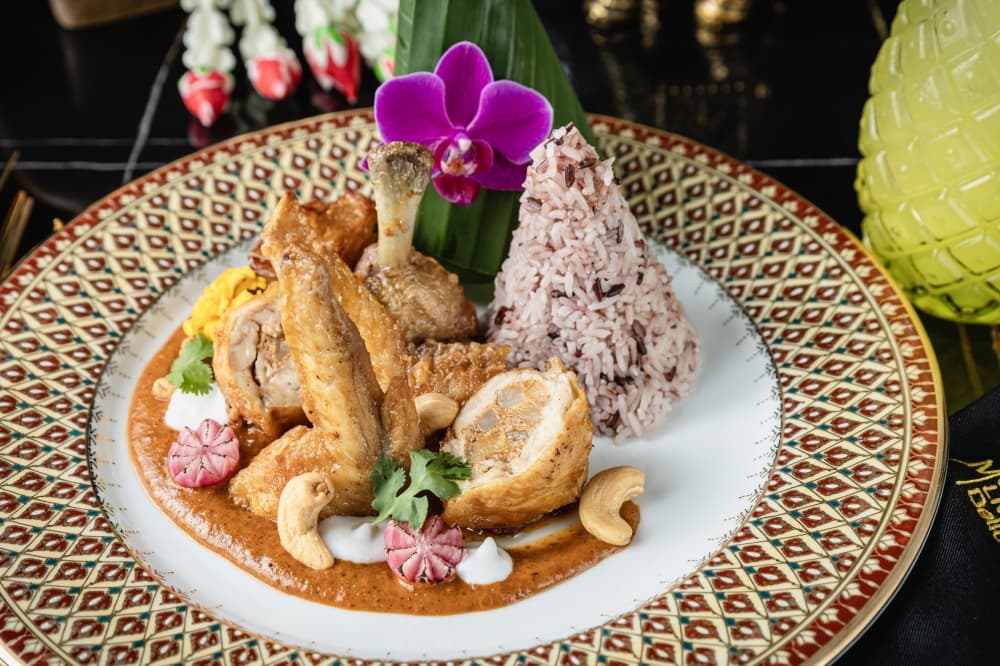 Kin Dee owner debuts upscale Thai concept MaKiin in River Oaks