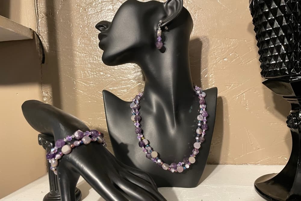 Kris10’s Gems owner plans mid-November move for Old Town Spring shop