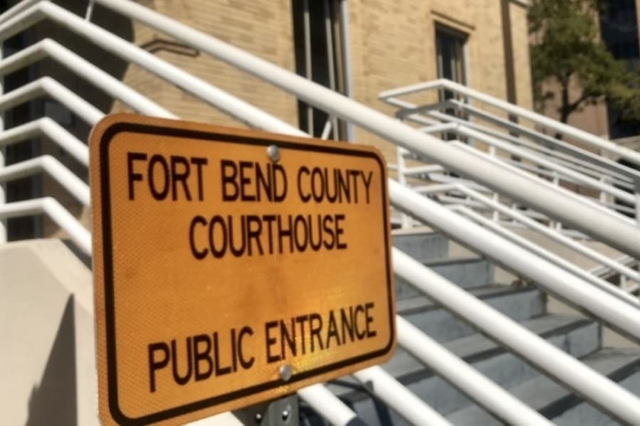 Fort Bend County plans bus services for commuting to Downtown Houston