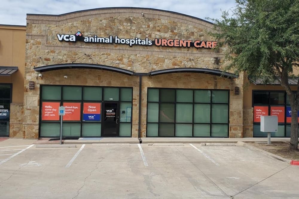 VCA Urgent Care South Austin building