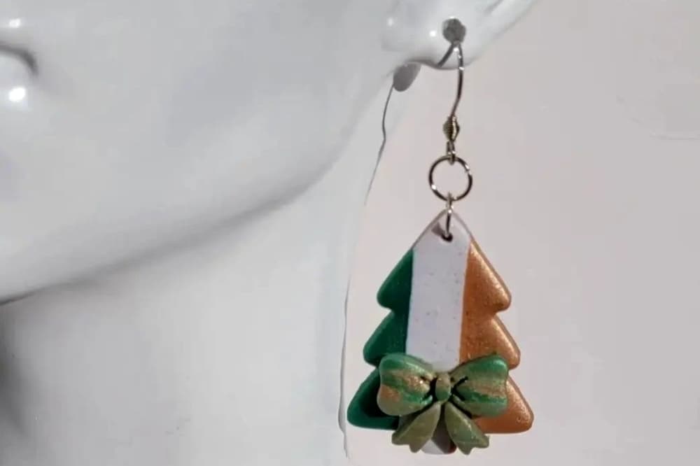 Christmas Tree earring 