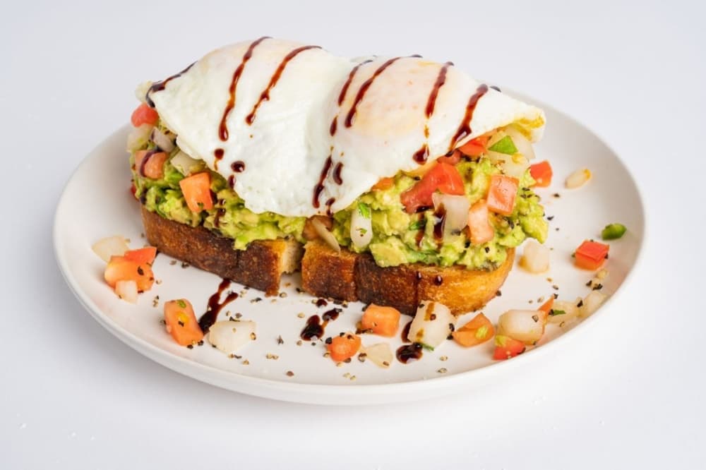 5 trending Houston stories: 6 new restaurants, reducing storm damage, spay and neuter programs