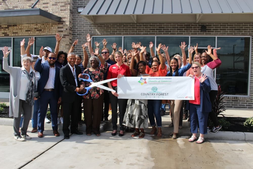 Country Forest Plaza gets ribbon-cutting in Magnolia