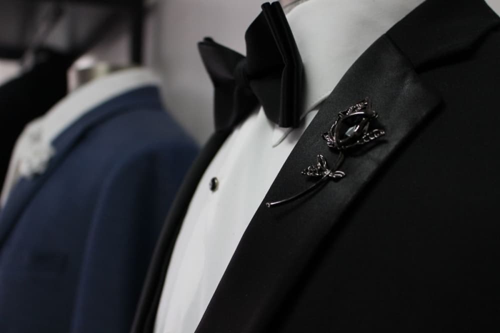 Allen Johnson Formal Wear caters to men's style in Meyerland