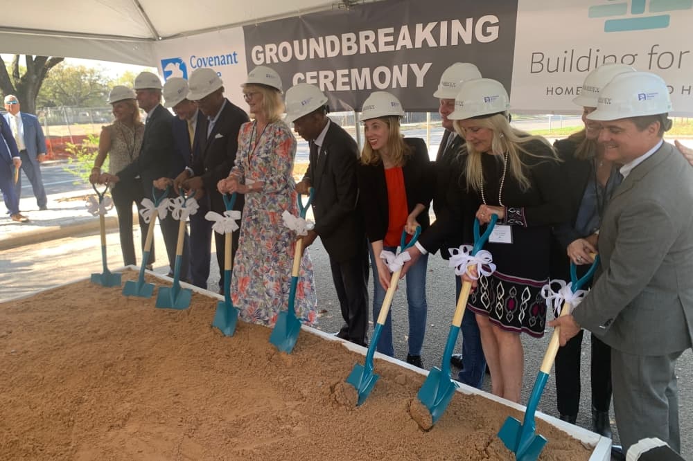 Houston approves sale of alley as Covenant House construction advances