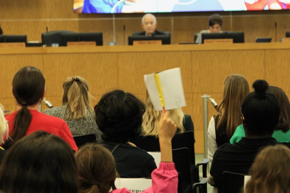 Houston ISD's 2024-25 academic calendar adds 8 instructional days
