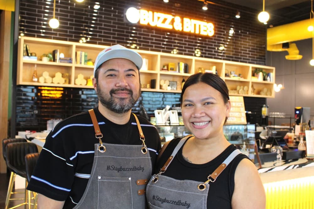 Buzz & Bites expands offerings with dinner, libations at new Katy eatery