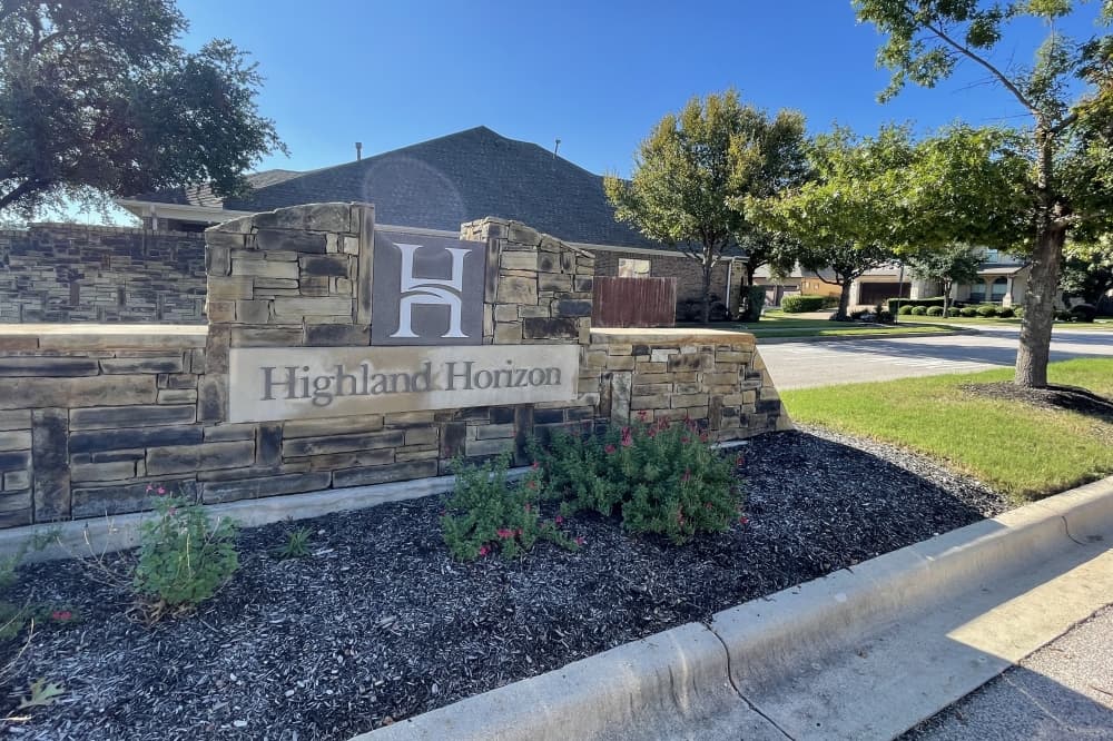 Highland Horizon in west Round Rock features family-friendly amenities