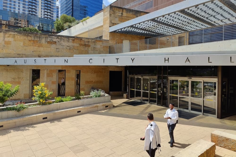 Citing civic climate goals, Austin council calls to promote remote working options