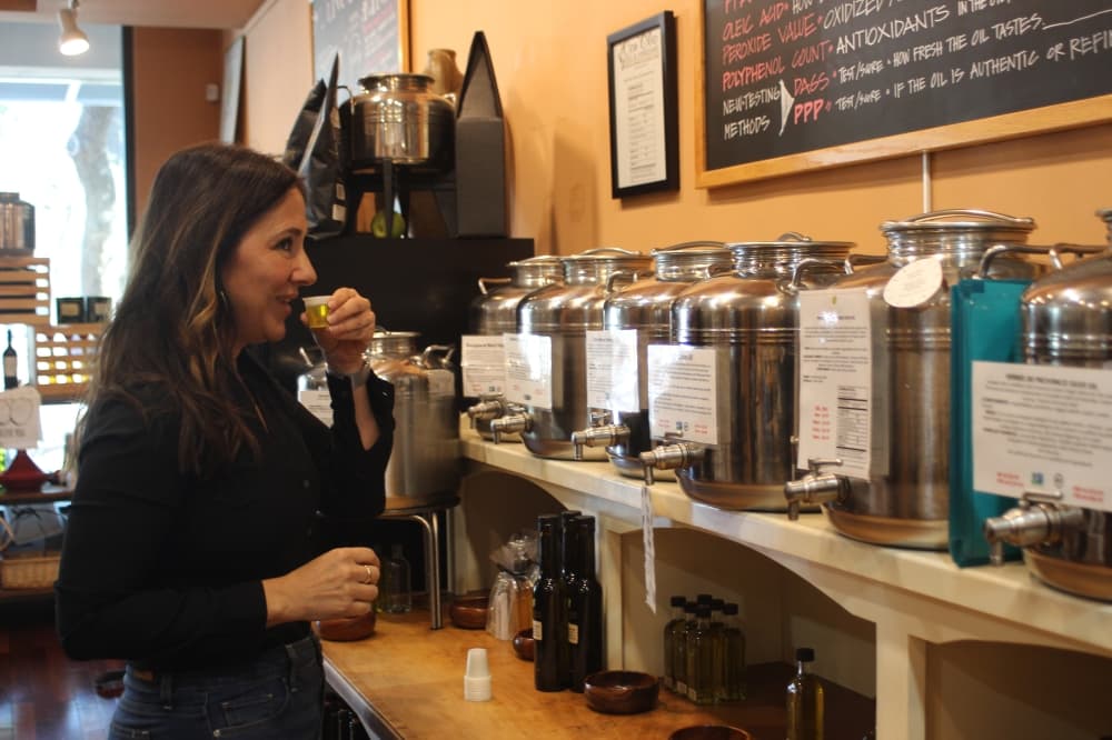 Woman-owned Con’ Olio Oils & Vinegars brings Europe to Austin with a tasting bar