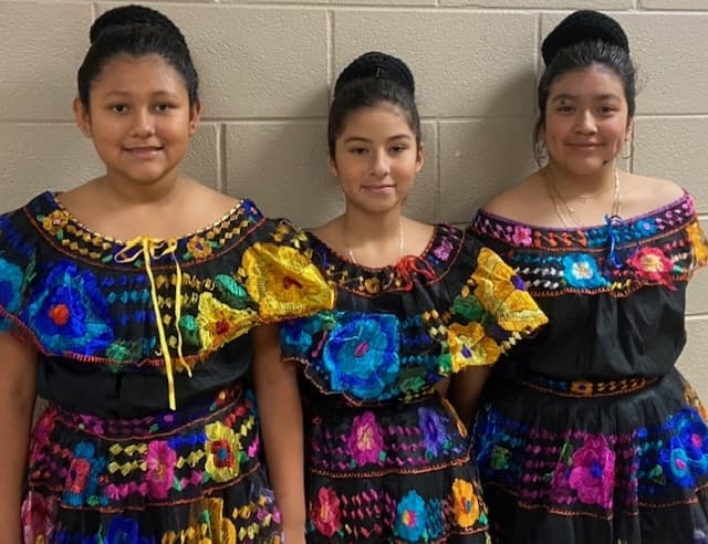 Bastrop middle school dancers to bring Mexican heritage to life with ballet folklorico