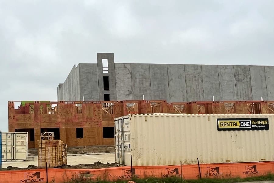 Aura Avant apartment complex under construction in Lewisville