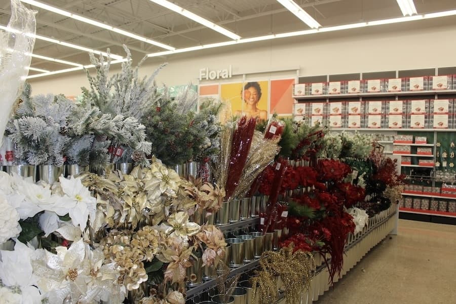 Michaels opens in Flower Mound