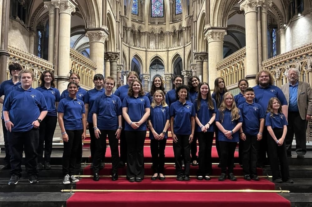 The Honor Choir brings 'joy and color' to downtown Bastrop