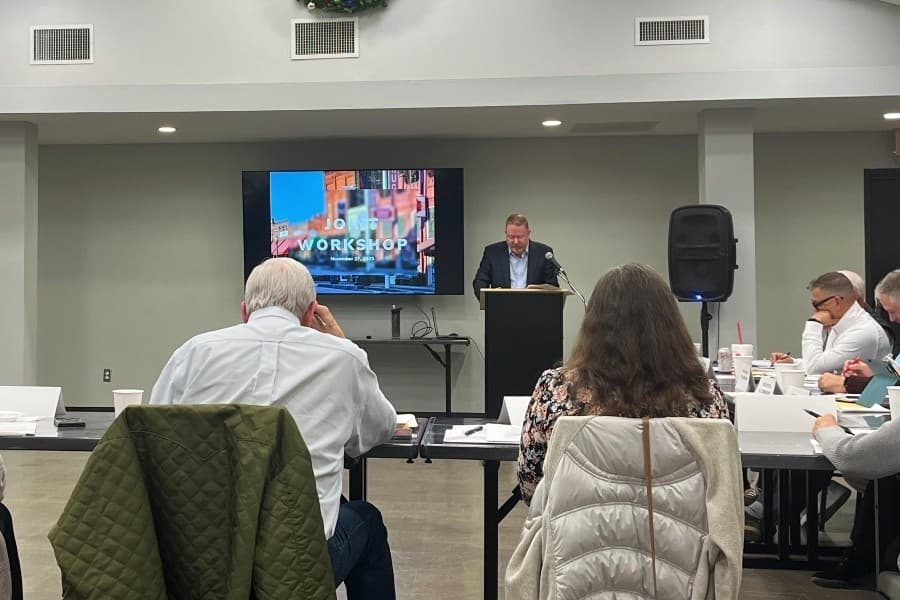 Grapevine boards review rules for short-term rental use permits