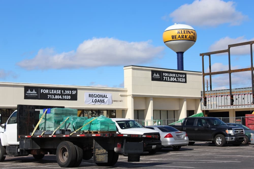 Regional Finance reopens in Klein Square shopping plaza