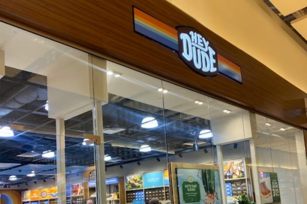 Hey Dudes adds location in Grapevine Mills