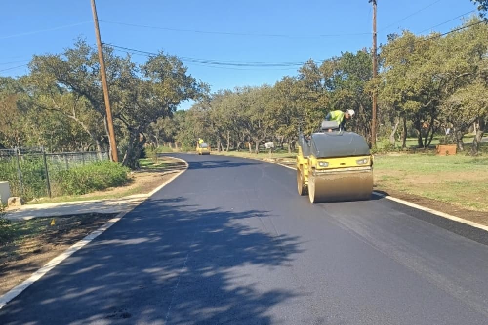 Contractors make progress on Shavano Park road work