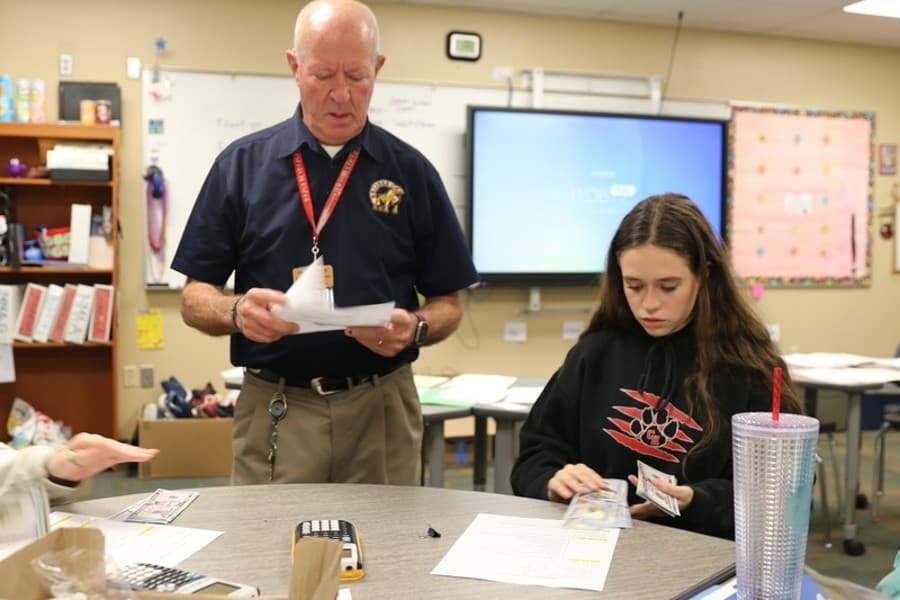 Career fair helps students learn job, life skills in Grapevine-Colleyville ISD