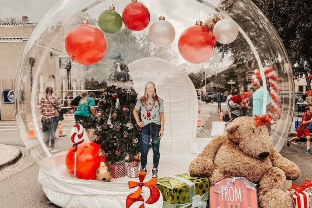 Come get 'Merry on Main' in Bastrop on Dec. 9