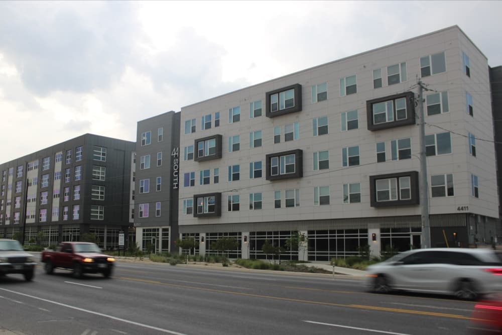 Judge strikes down 3 Austin affordable development programs