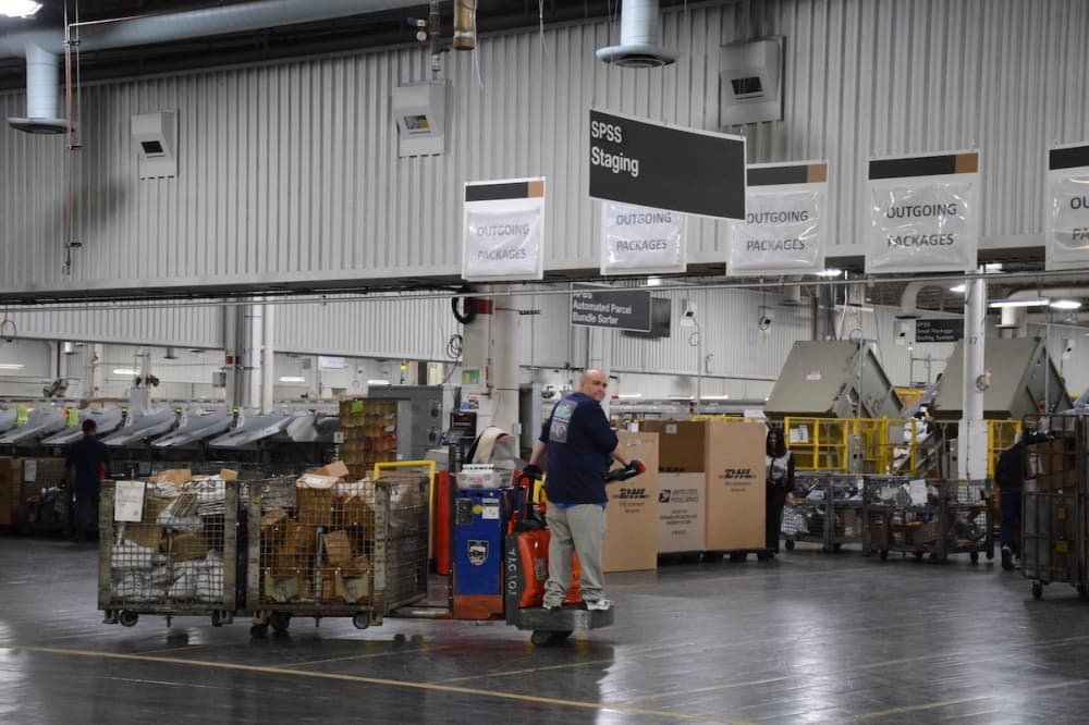 Coppell USPS facility handling increased volume this holiday season