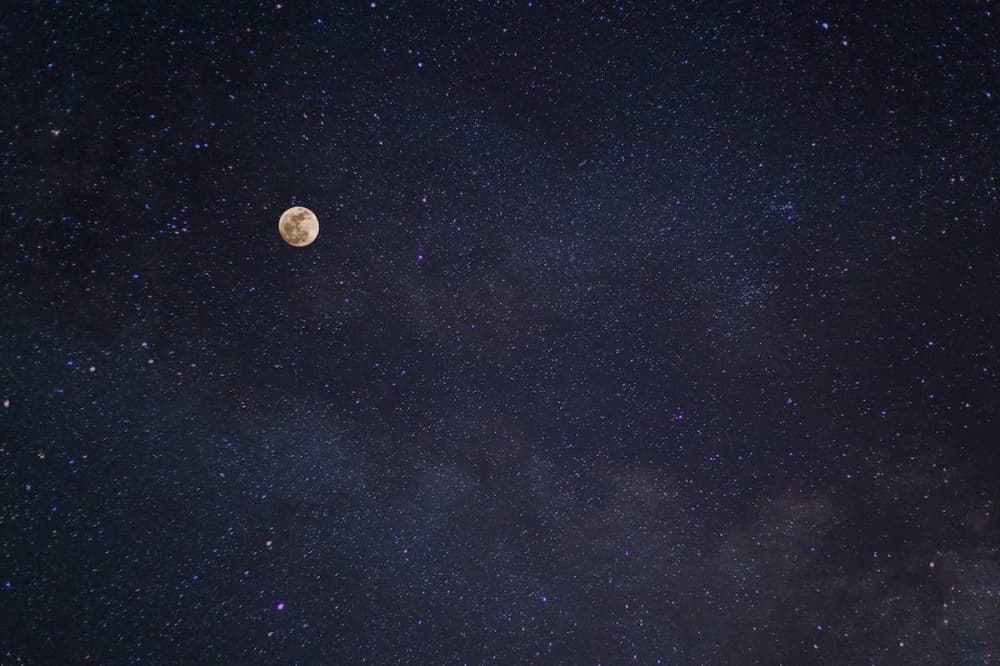Liberty Hill leaders working to keep a twinkle in night sky