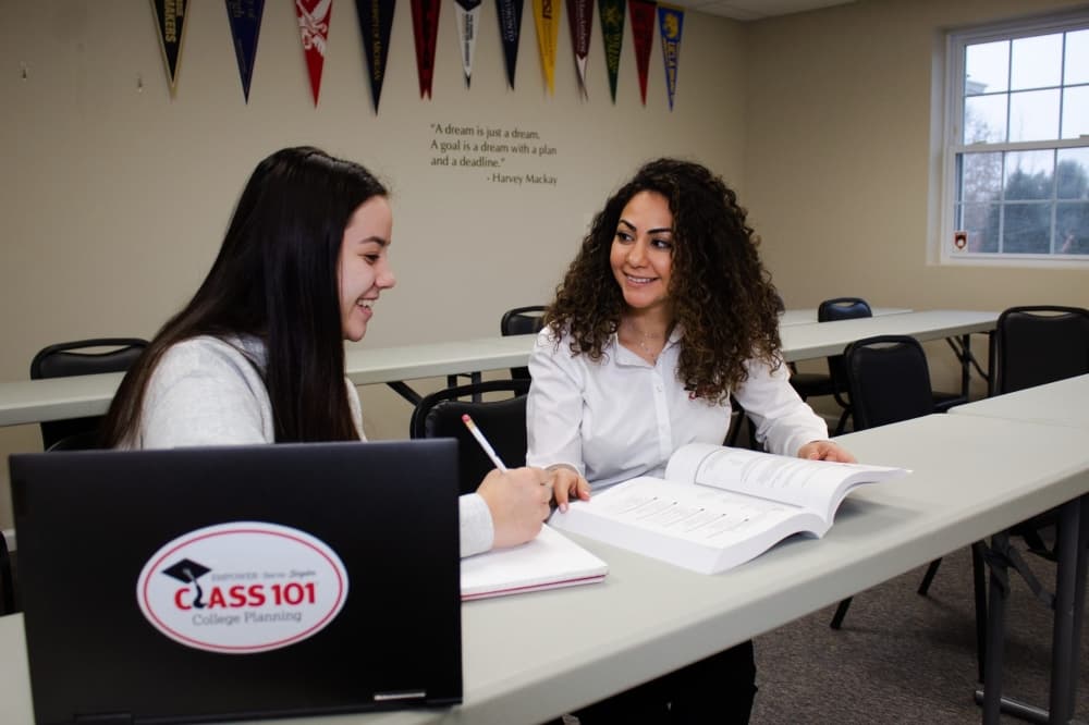 College planning resource Class 101 to open in Sugar Land area