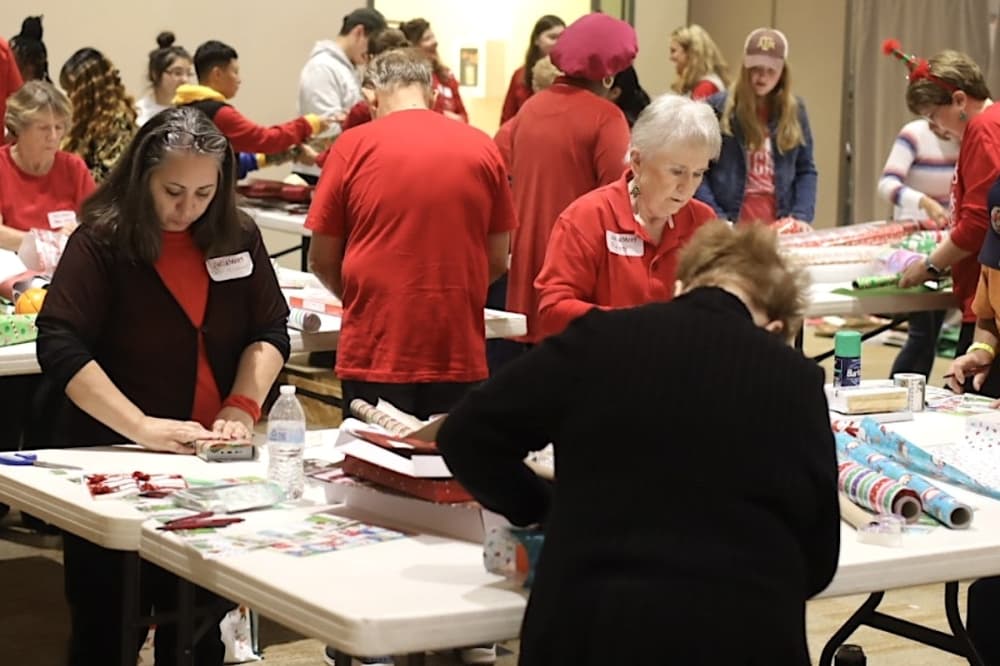 San Antonio company Hollywood-Crawford donates $100K to 8 local nonprofits