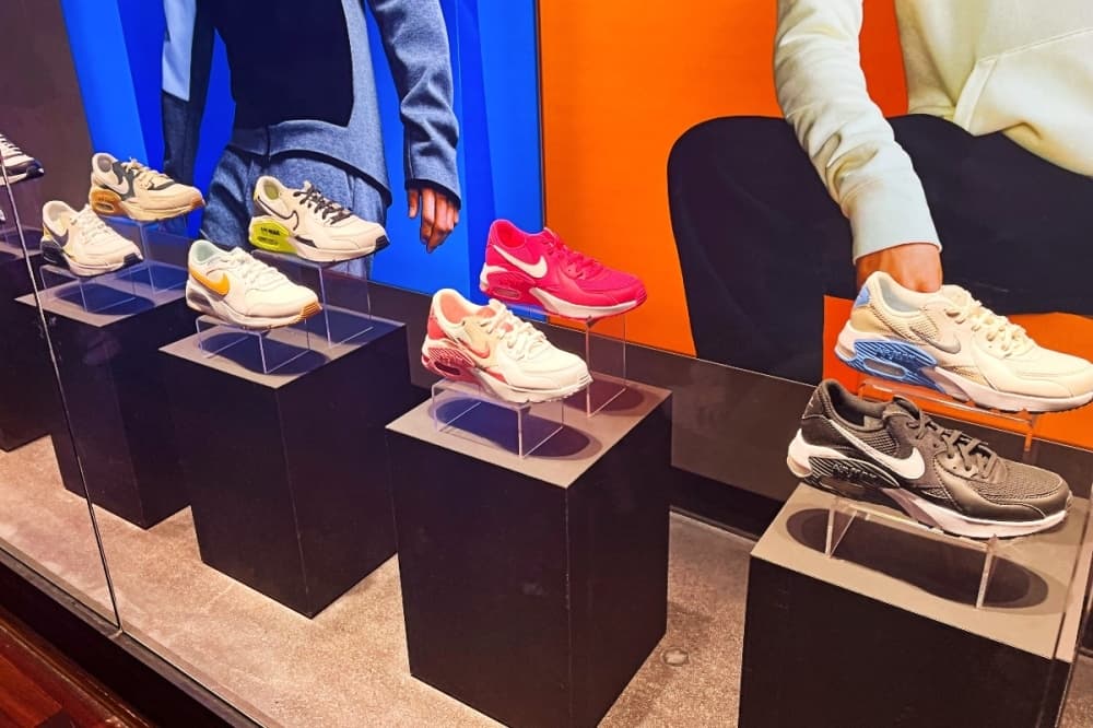 Off Broadway Shoe Warehouse reopens in Grapevine Mills