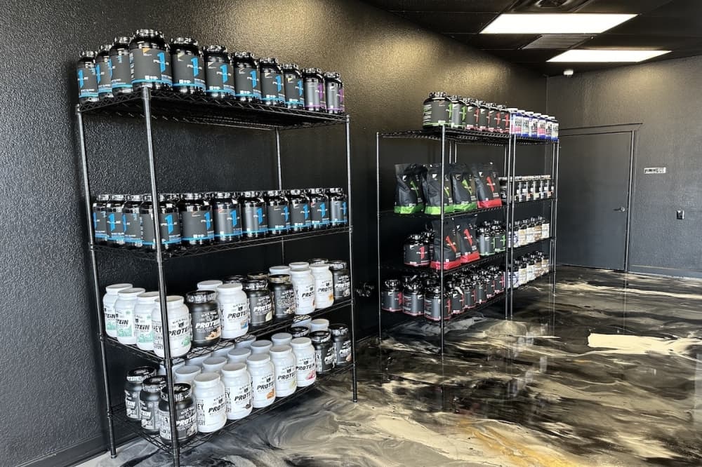 Shelves of protein powders