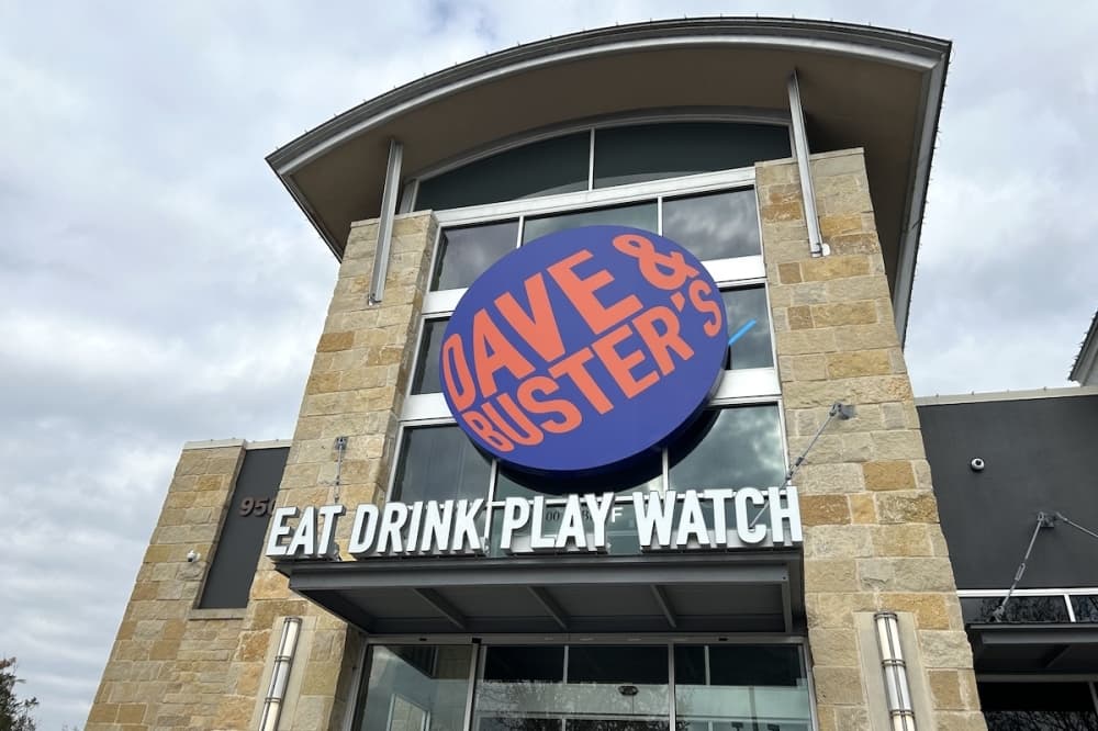 Dave & Buster's now offering arcade games, restaurant