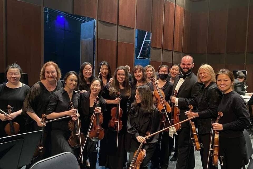 Several Richardson Symphony Orchestra musician