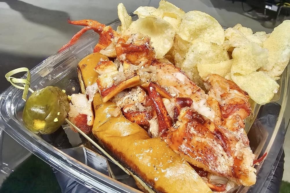 Thyme 2 Dine Streatery brings new food truck to Spring