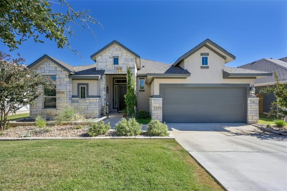 Georgetown's Saddle Creek neighborhood offers amenities near 130 Toll