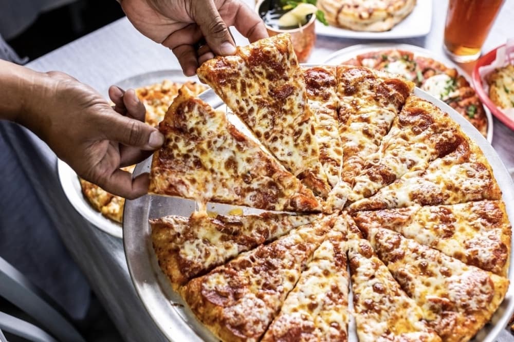 Pizza Leon opens 2nd Kyle location