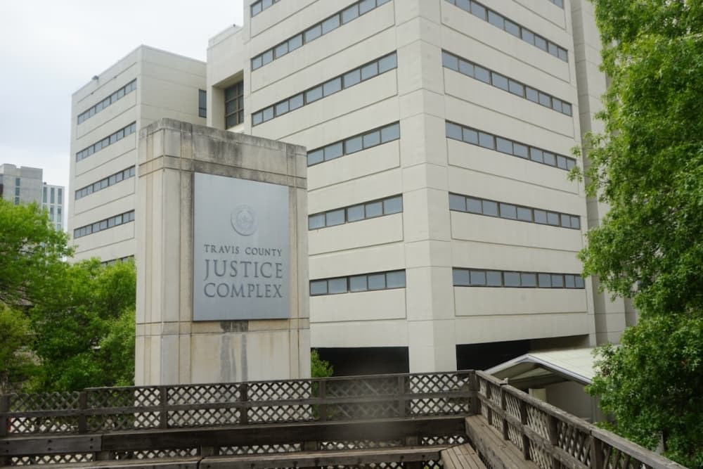Austin, Travis County leaders look to expand pretrial counsel program
