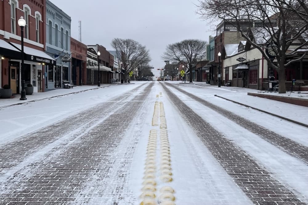 Plano overnight warming station open, city facilities closed for winter weather