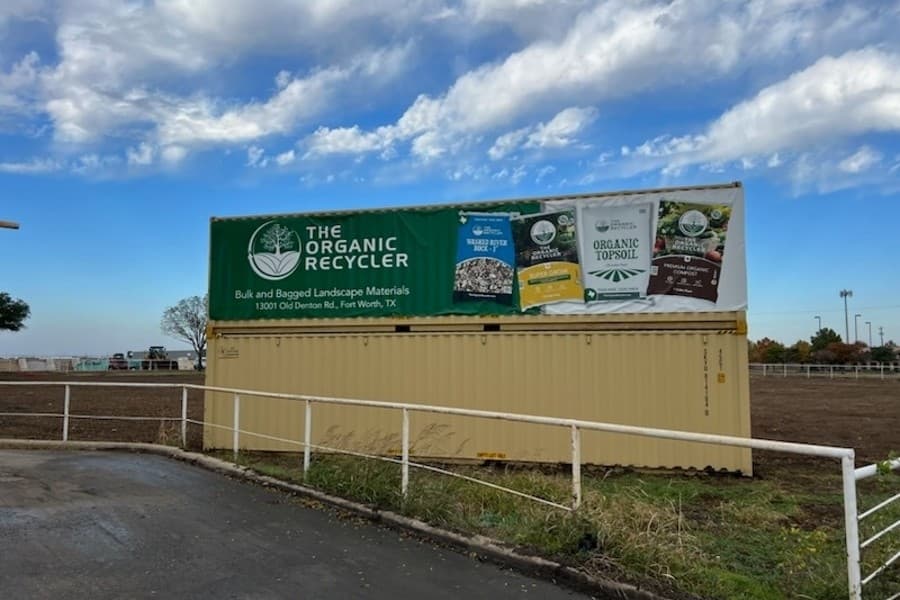 The Organic Recycler offers landscaping materials at new Fort Worth location